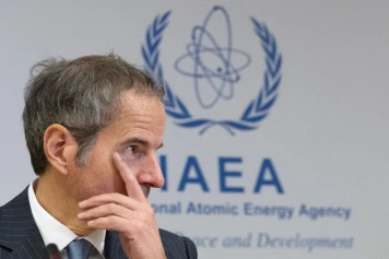 Tensions nucléaires : l’AIEA alerte sur la possible reprise de l’enrichissement d’uranium en Iran malgré les frappes américaines