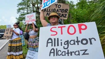 Construction d'un centre de détention pour migrants en Floride : un impact environnemental controversé