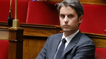 Gabriel Attal annonce un 'chemin d'espoir' pour la jeunesse à Paris