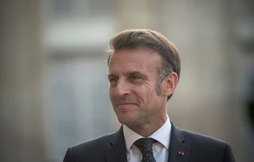 Emmanuel Macron appelle à l'unité des jeunes pour l'avenir lors des 10 ans des 'Jeunes avec Macron'