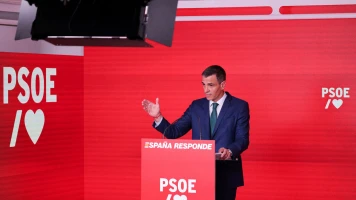Le PSOE face à la tempête : Expulsions et remaniement après des scandales de prostitutions