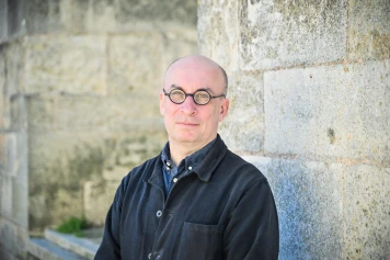 Frédéric Hocquard : Vers une Sécurité Équilibrée pour les Événements Festifs à Paris