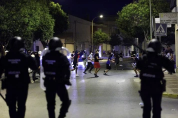 En Espagne, neuf personnes interpellées après les émeutes racistes près de Murcie