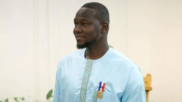 Fousseynou Cissé : Héros Parisien Décoré pour un Acte Courageux