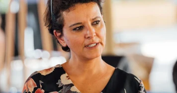 Najat Vallaud-Belkacem Nommer Conseillère Maître à la Cour des Comptes : Analyse et Réactions