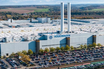 Préoccupations des Marques Allemandes : BMW et Mercedes Face aux Réglementations Énergétiques de l'UE