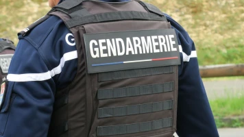 Drame Familial dans les Hautes-Alpes : Enquête sur un Double Homicide Tragique