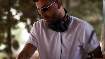 Tragédie à Ibiza : La Mort de DJ Godzi Sous Controverse