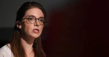 Aurore Bergé appelle à l'unité gouvernementale face à l'opposition sur les néonicotinoïdes