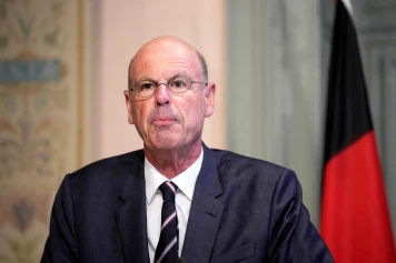Retrait d'un texte controversé sur la fraude fiscale : Eric Lombard réagit