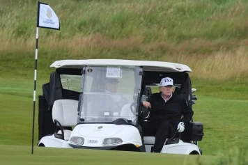 Donald Trump en Écosse : Golf, Diplomatie et Controverses