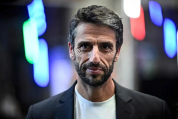 Tony Estanguet critique la baisse du budget sportif pour 2026