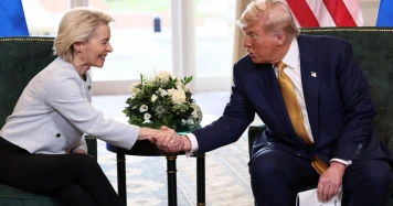 Droits de douane : l’Europe “capitule” face à Trump