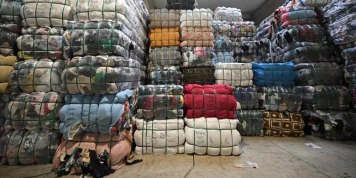 Le Relais, membre d’Emmaüs, réduit ses collectes de textile et supprime 60 emplois d’insertion