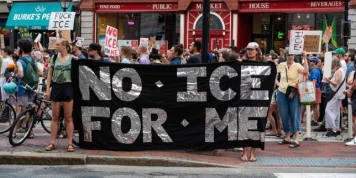 L’administration Trump ordonne la suspension des contrôles routiers de l’ICE, la police fédérale de l’immigration