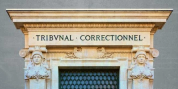 Un retraité condamné à quinze mois de prison avec sursis pour avoir menacé des enfants avec une carabine en les traitant de « sales nègres » et « sales arabes »