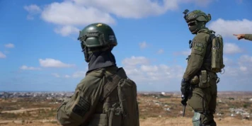 Israël veut rester « indéfiniment » dans les zones de sécurité au Liban, en Syrie et à Gaza, selon le ministre de la défense