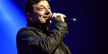 Affaire Patrick Bruel : le Paléo Festival de Nyon dénonce le « comportement inadmissible » en 2019 du chanteur à l’égard d’une bénévole