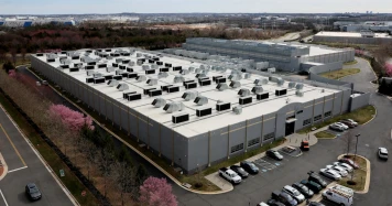 Intelligence artificielle : aux Etats-Unis, les data centers cristallisent une fronde populaire