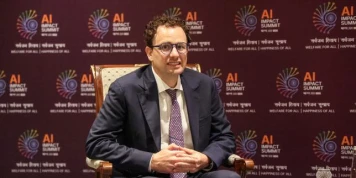 Anthropic alerte sur la menace d’« IA capables de se fabriquer elles-mêmes » et appelle à une pause dans la course à l’intelligence artificielle