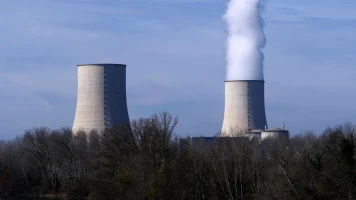 Canicule : un réacteur nucléaire arrêté, des baisses de production dans deux autres
