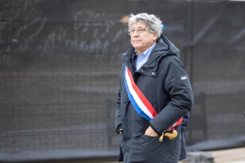 Incendies en France : l’insoumis Éric Coquerel demande un budget rectificatif pour financer la lutte contre les feux et l’aide d’urgence