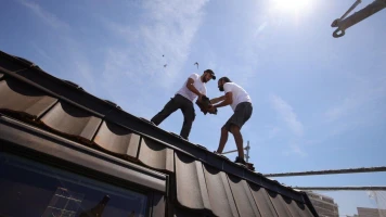 Congé climatique, plan volets, droit à la fraîcheur, école dehors… Les propositions des députés écologistes face à la canicule