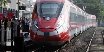 Trenitalia commande 19 trains à Hitachi et confirme l’ouverture de la liaison Paris-Londres en 2029