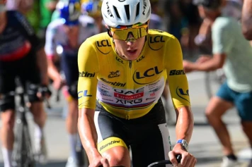 Tour de France : Tadej Pogacar écrase les records d'ascension de Marco Pantani et d'Arthur Blanc dans l'Alpe d'Huez sur la 19e étape