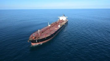 La France a intercepté un cinquième pétrolier de la "flotte fantôme" russe, annonce Emmanuel Macron