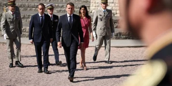 Canicule : accusés de n’avoir pas préparé la France au réchauffement, Emmanuel Macron et Sébastien Lecornu sur la défensive