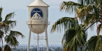 Le rachat de Warner Bros par Paramount suspendu par une juge californienne