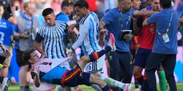 L’Argentin Leandro Paredes suspendu dix matchs pour la bagarre survenue en finale de la Coupe du monde 2026