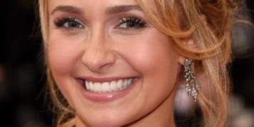 Hayden Panettiere, révélée par les séries « Heroes » et « Nashville », est morte à l’âge de 36 ans