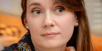 Comment la France en est venue à prendre un arrêté d’expulsion contre la propagandiste russe Xenia Fedorova