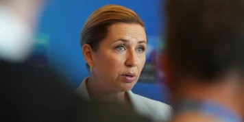 Le Groenland n’est « pas à vendre », réaffirme la première ministre danoise en réponse à Donald Trump