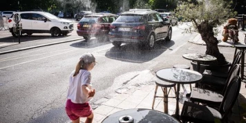 « Les phénomènes climatiques extrêmes sont en train de devenir la norme plutôt que l’exception », alerte l’observatoire européen Copernicus