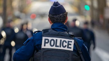 Plus de 100 000 signatures contre une proposition de loi sur l’usage des armes par les forces de l’ordre