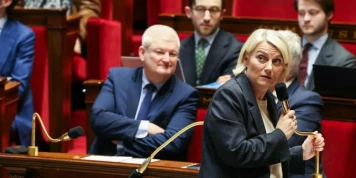Fin de vie : la proposition de loi créant un droit à l’aide à mourir approuvée pour la troisième fois par l’Assemblée