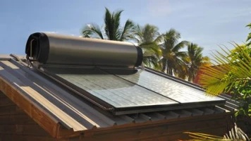 Poêles à bois, chauffe-eau solaire, systèmes de ventilation... Le gouvernement va réduire la liste des travaux éligibles à MaPrimeRénov'