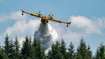 Canicule : six départements du sud de la France en "danger très élevé" d'incendies mercredi