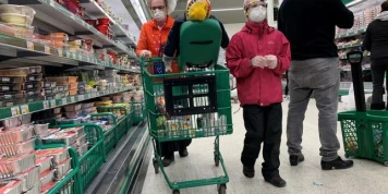 Le modèle finlandais de réserves stratégiques alimentaires et énergétiques, pour « survivre à n’importe quel type de crise », fait école