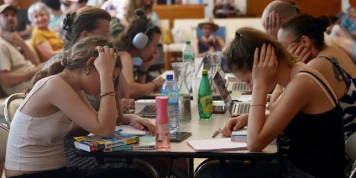 Le maintien du brevet en dépit de la canicule suscite la colère des équipes éducatives : « L’épreuve a bien eu lieu, mais dans de mauvaises conditions »