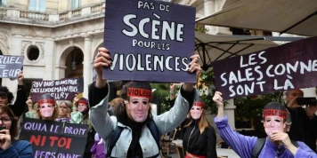 Affaire Patrick Bruel : une représentation de la pièce de théâtre « Deuxième partie » annulée après une action du collectif féministe #NousToutes