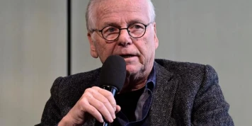 Présidentielle 2027 : Raphaël Glucksmann soutenu par Daniel Cohn-Bendit, qui vante son « positionnement nouveau »