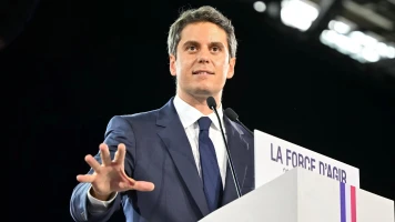 Mélenchon le «nouveau Trump français», les «habits poutiniens» du RN... Gabriel Attal dénonce le «pacte nationalo-Insoumis» en vue de 2027