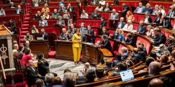 Le projet de loi d’urgence agricole adopté dans la cacophonie par une Assemblée nationale fracturée sur les pesticides