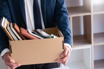 Le chômage progresse pour le sixième trimestre consécutif, à 8,3%