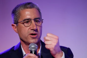François Ruffin : « Il faut interdire aux ministres des activités de conseil ou de lobbying pendant dix ans »