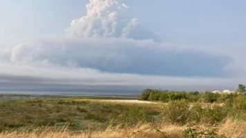 Un "orage de feu" : qu'est-ce que le pyrocumulonimbus, ce phénomène jamais vu en France, observé dans l'incendie en Gironde ?